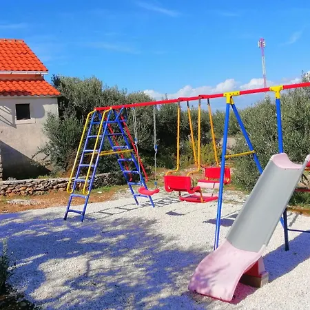 Prázdninový dům Stone House With Pool, Set In Idillic Countryside - Mir Postira