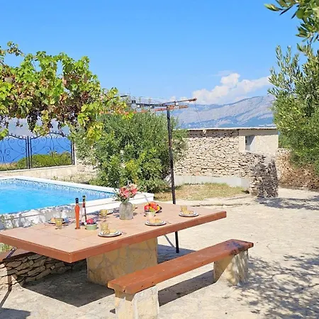 Ferienhaus Stone House With Pool, Set In Idillic Countryside - Mir