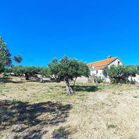 Stone House With Pool, Set In Idillic Countryside - Mir Ferienhaus