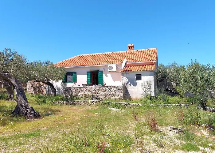 Stone House With Pool, Set In Idillic Countryside - Mir Постира