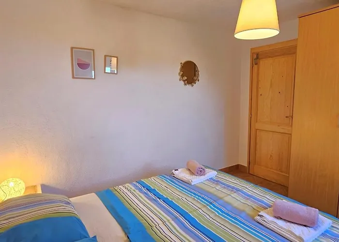 Stone House With Pool, Set In Idillic Countryside - Mir * ポスティレ