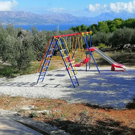 Stone House With Pool, Set In Idillic Countryside - Mir *
