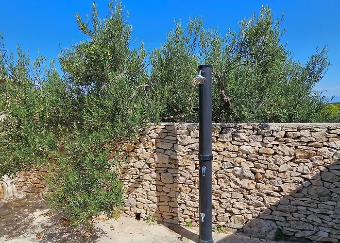 Stone House With Pool, Set In Idillic Countryside - Mir